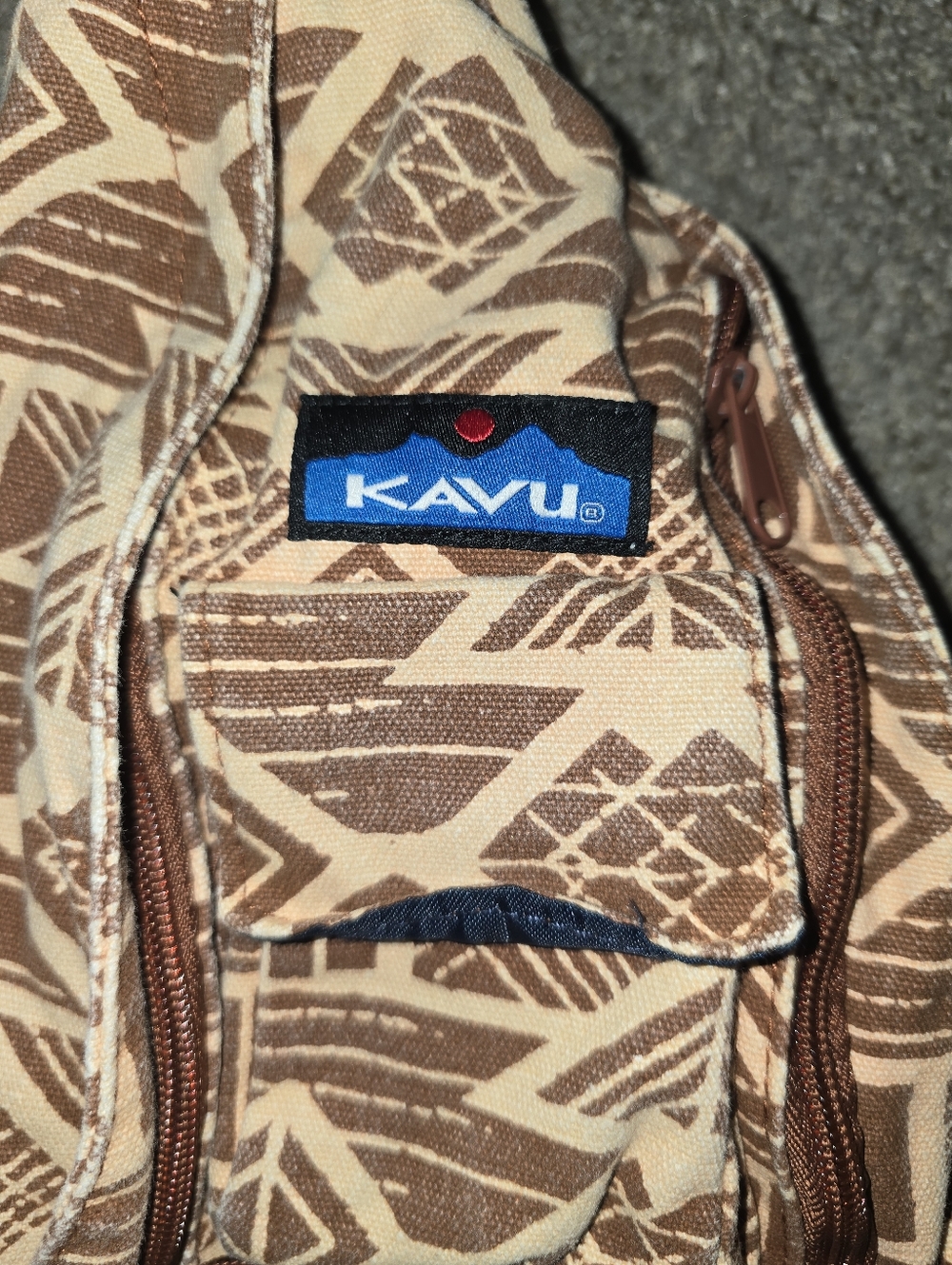 KAVU Brown & Tan Patterned Sling Rope Bag - Picture 2 of 6